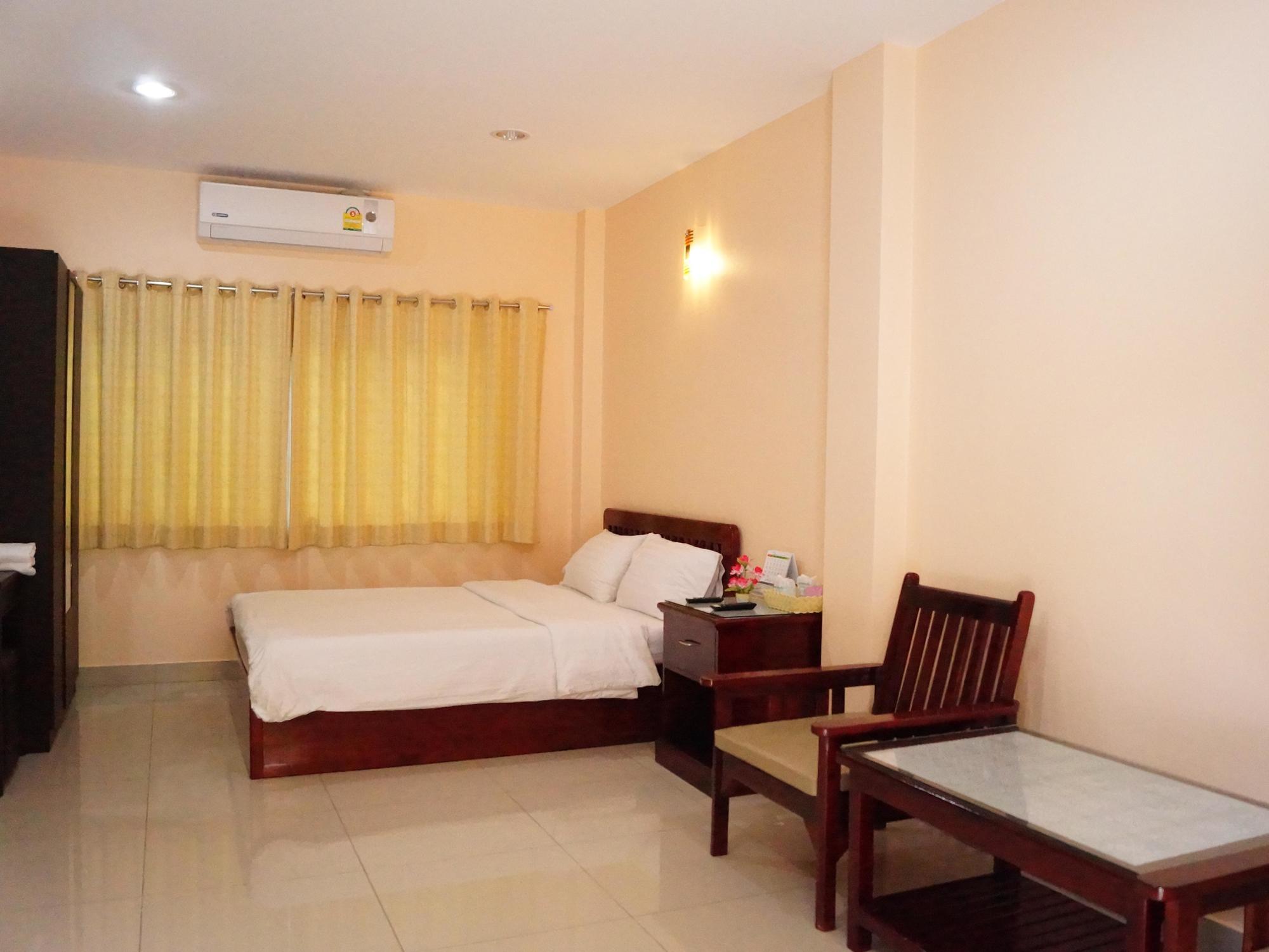 Jirasin Hotel&Apartment Ranong Exterior foto