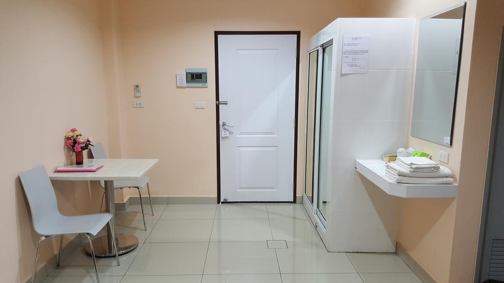 Jirasin Hotel&Apartment Ranong Exterior foto