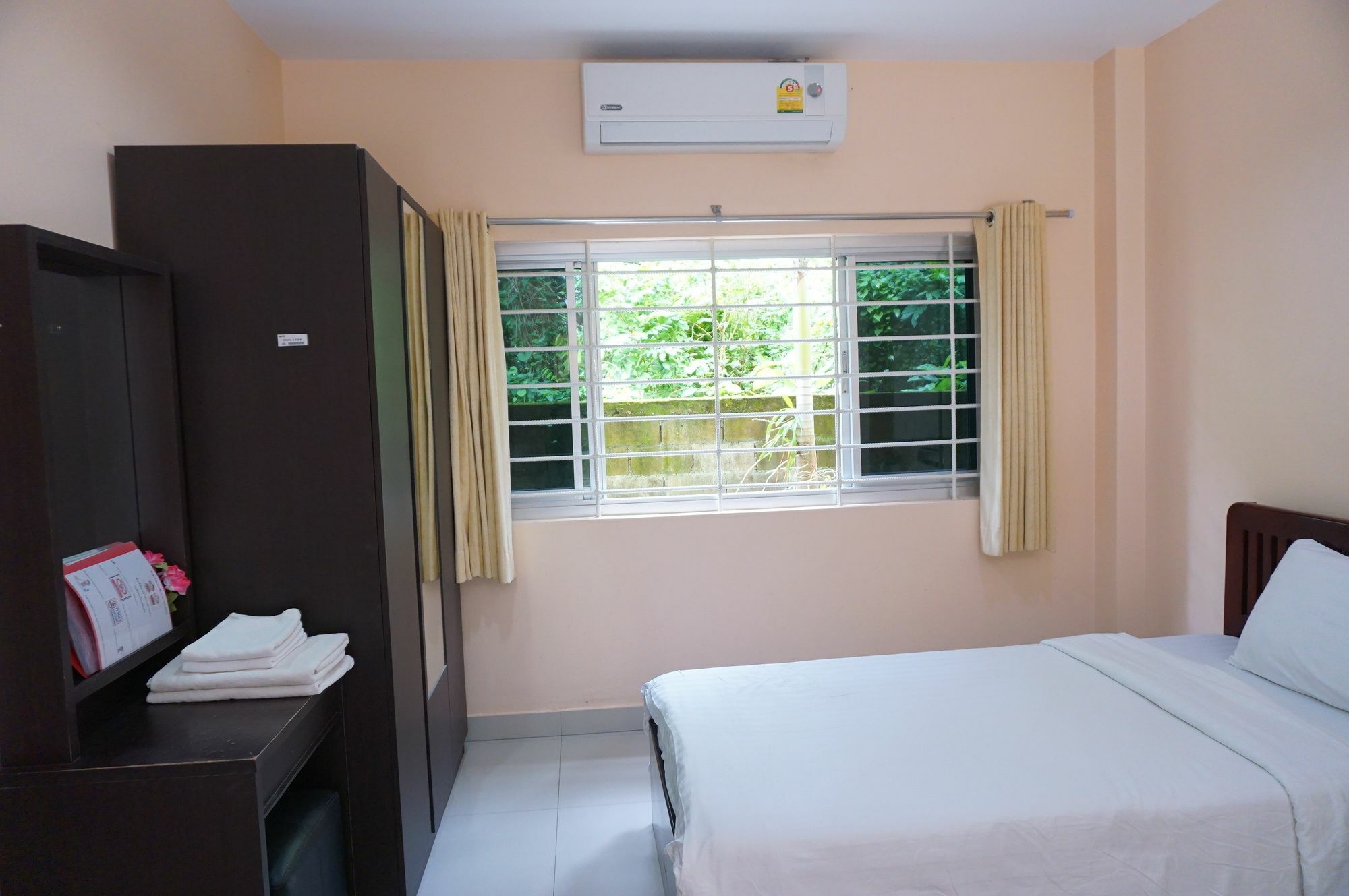 Jirasin Hotel&Apartment Ranong Exterior foto