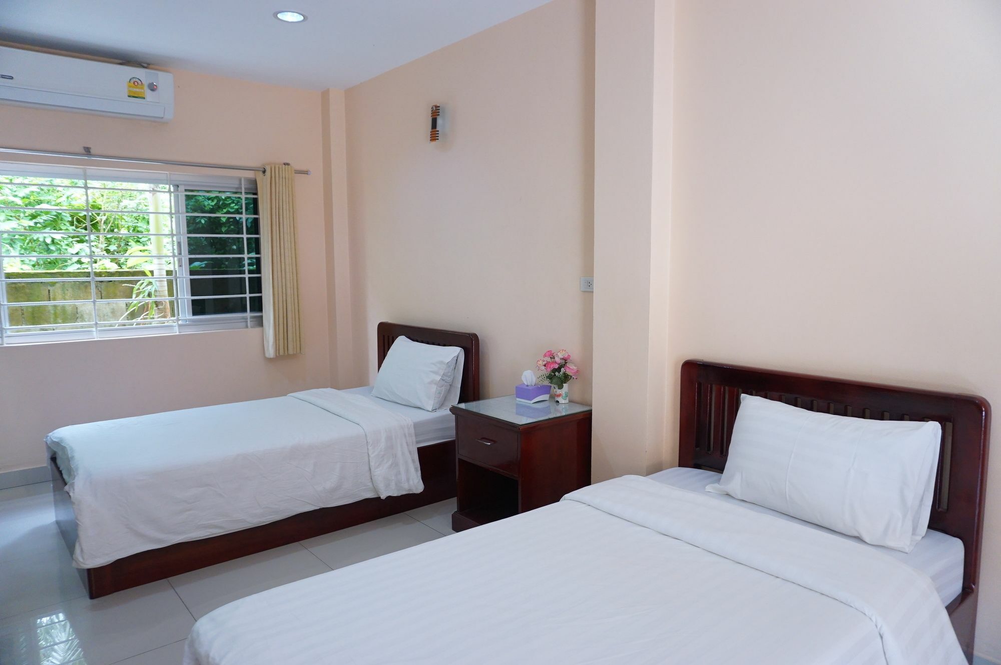 Jirasin Hotel&Apartment Ranong Exterior foto